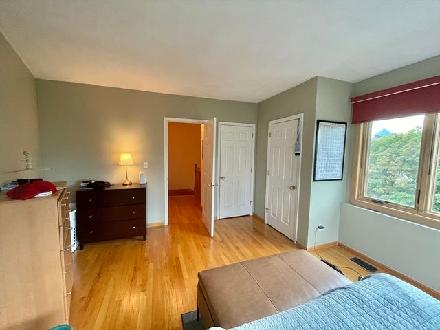128 Warren St. 1, Lowell, MA 01852