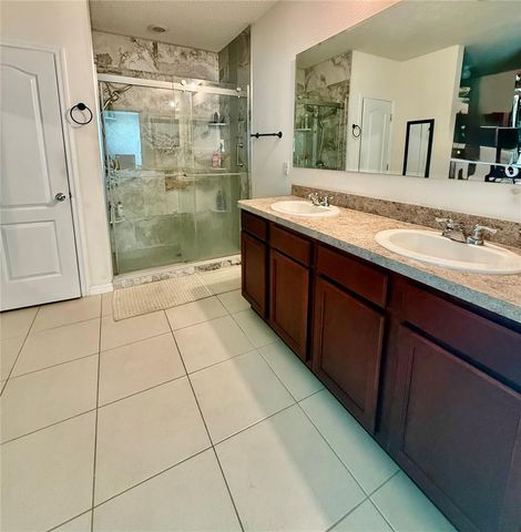 196 TRACY COURT E, Haines City, FL 33844
