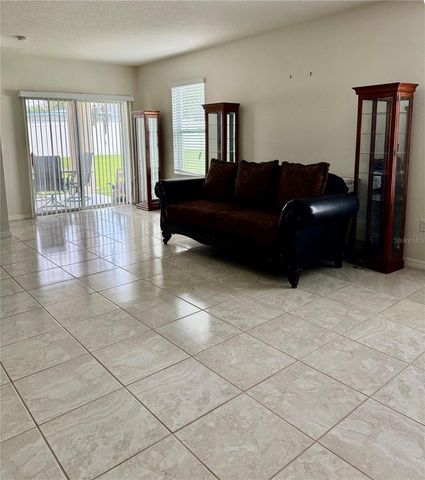 196 TRACY COURT E, Haines City, FL 33844