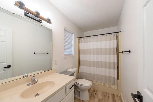 44 Stonemont Road, Blue Eye, MO 65611