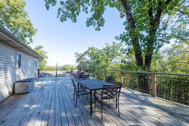 44 Stonemont Road, Blue Eye, MO 65611