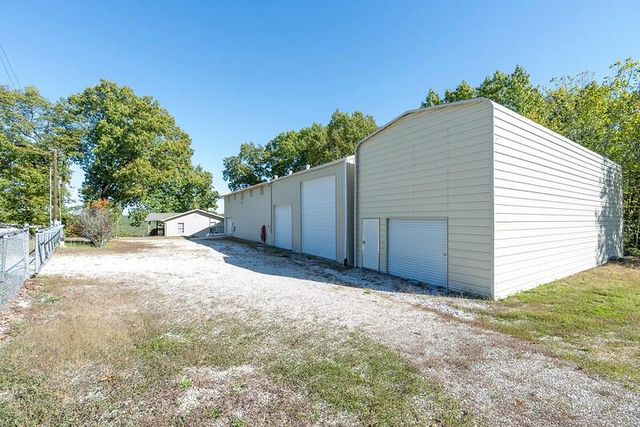 44 Stonemont Road, Blue Eye, MO 65611