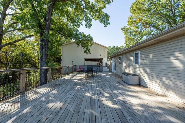 44 Stonemont Road, Blue Eye, MO 65611