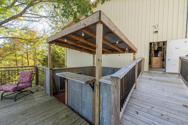 44 Stonemont Road, Blue Eye, MO 65611