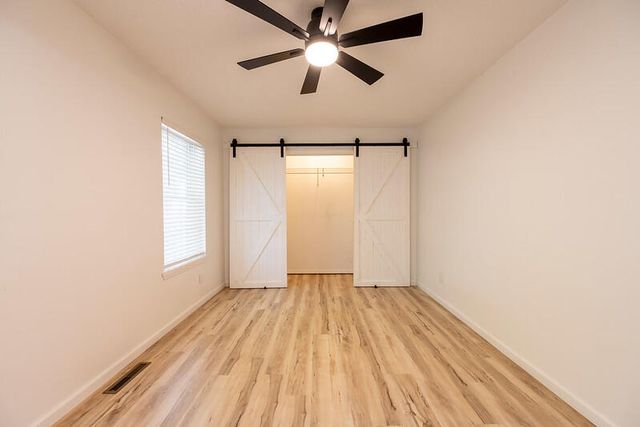 44 Stonemont Road, Blue Eye, MO 65611