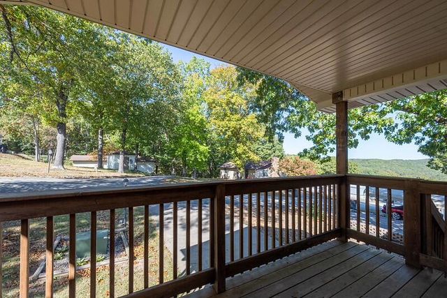 44 Stonemont Road, Blue Eye, MO 65611