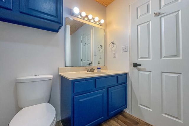 44 Stonemont Road, Blue Eye, MO 65611