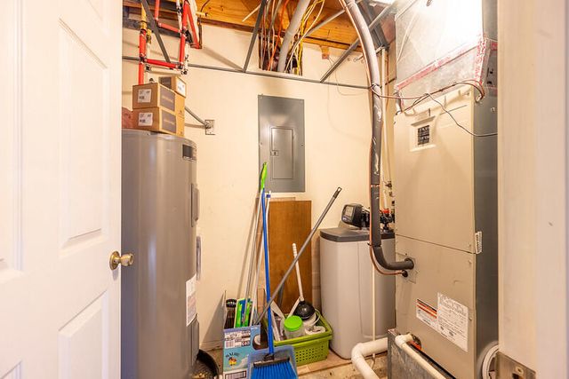 44 Stonemont Road, Blue Eye, MO 65611