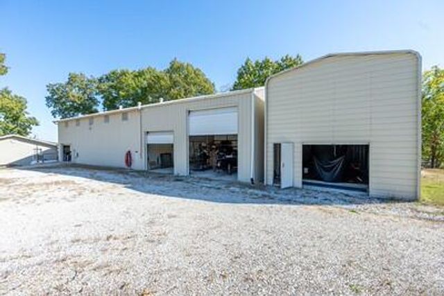 44 Stonemont Road, Blue Eye, MO 65611