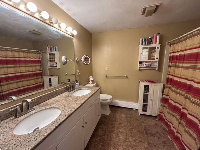 3 Partridge Lane, East Kingston, NH 03827