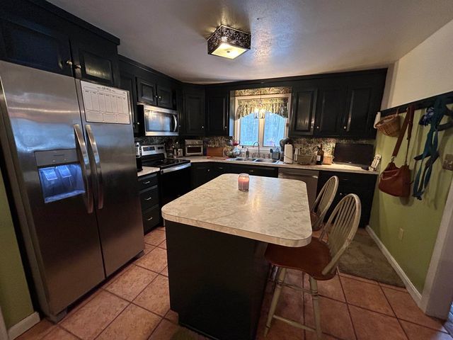 3 Partridge Lane, East Kingston, NH 03827