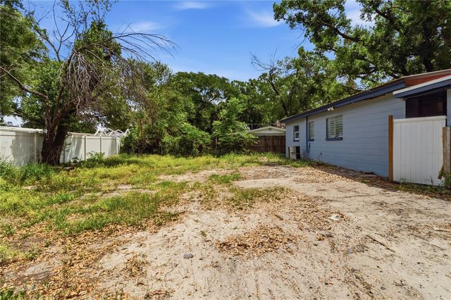 2702 E 98TH AVENUE, Tampa, FL 33612