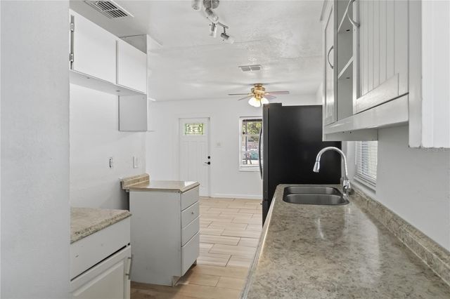 2702 E 98TH AVENUE, Tampa, FL 33612