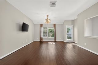 1127 W 24th Street A, Houston, TX 77008