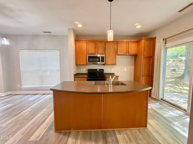 8815 Orchard Grove Way, Raleigh, NC 27612