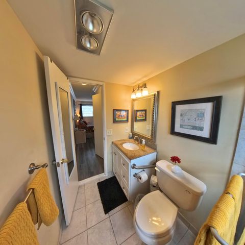 4100 Crystal Lake Drive 209, Pompano Beach, FL 33064