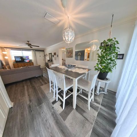 4100 Crystal Lake Drive 209, Pompano Beach, FL 33064