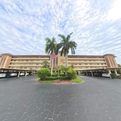 4100 Crystal Lake Drive 209, Pompano Beach, FL 33064