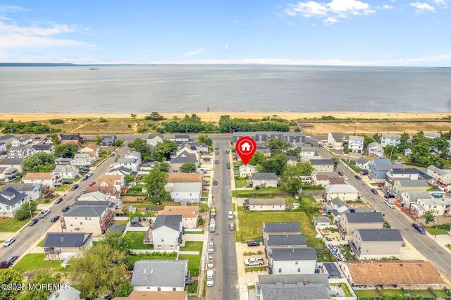 16 Bayview Avenue, Keansburg, NJ 07734