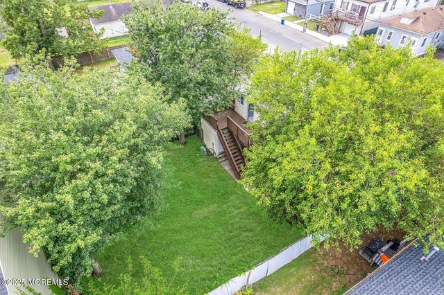 16 Bayview Avenue, Keansburg, NJ 07734