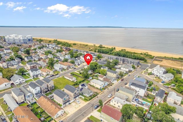 16 Bayview Avenue, Keansburg, NJ 07734