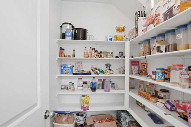 5520 Cora Way, Keyes, CA 95328