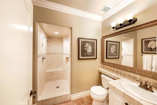 3 Valore Dr, Newport Coast, CA 92657