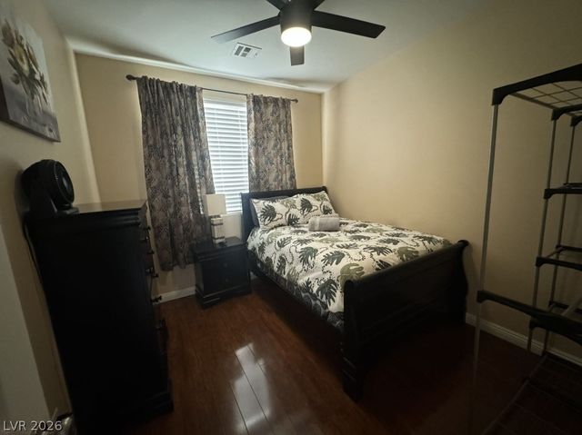 9695 Ridgebluff Avenue, Las Vegas, NV 89148