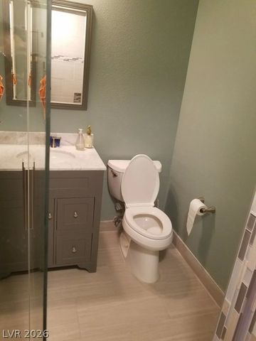9695 Ridgebluff Avenue, Las Vegas, NV 89148