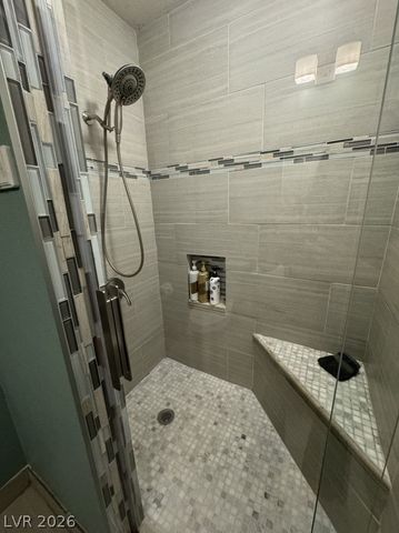 9695 Ridgebluff Avenue, Las Vegas, NV 89148