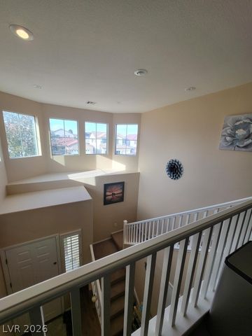 9695 Ridgebluff Avenue, Las Vegas, NV 89148