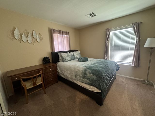 9695 Ridgebluff Avenue, Las Vegas, NV 89148