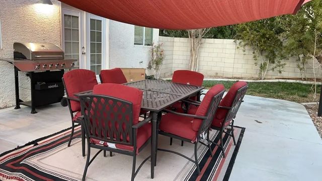 9695 Ridgebluff Avenue, Las Vegas, NV 89148