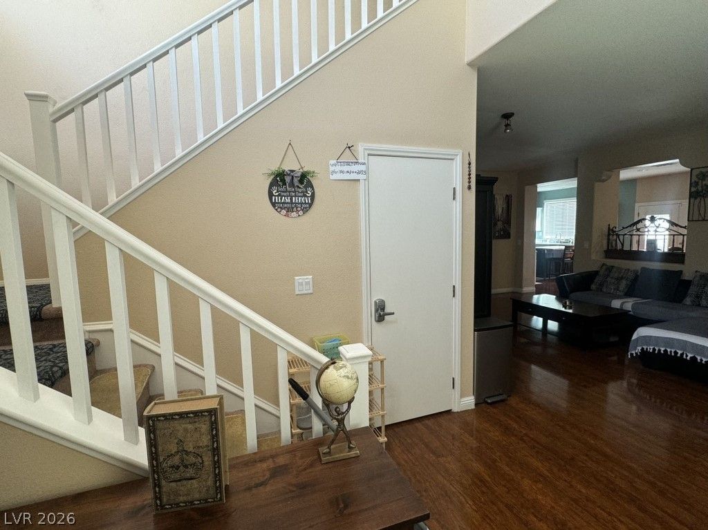 9695 Ridgebluff Avenue, Las Vegas, NV 89148 — photo 3