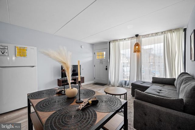 2200 ATLANTIC # 104, North Wildwood, NJ 08260