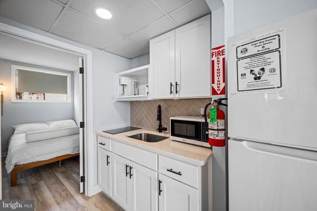 2200 ATLANTIC # 104, North Wildwood, NJ 08260