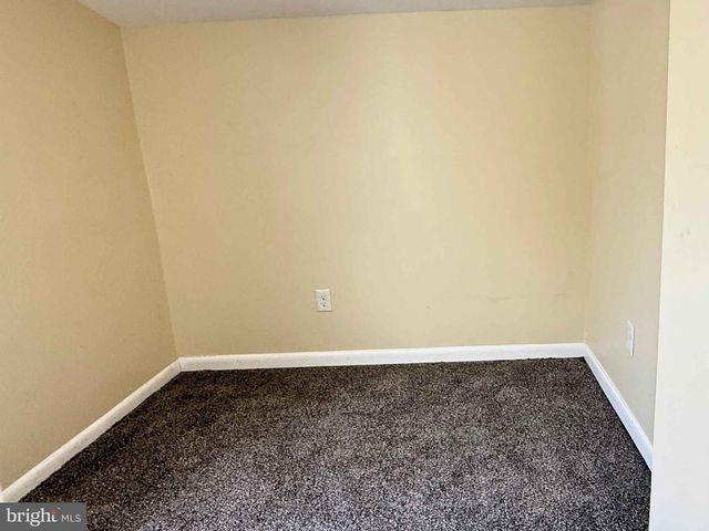 33 LAFAYETTE AVE, Hamilton, NJ 08610