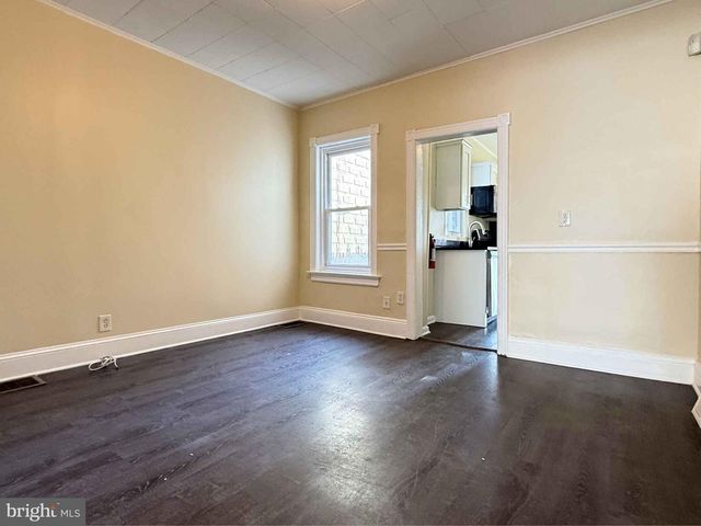 33 LAFAYETTE AVE, Hamilton, NJ 08610