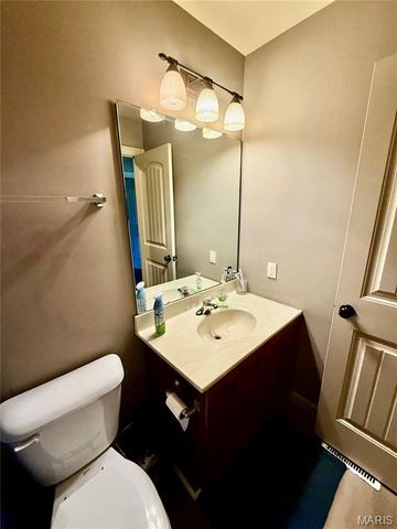 2409 Anthony Steven Court, Warrenton, MO 63383