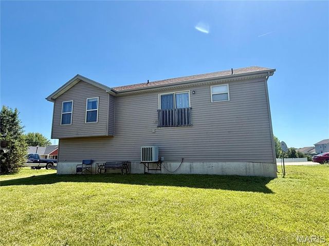 2409 Anthony Steven Court, Warrenton, MO 63383