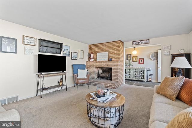 146 HARVEST LANE, Chambersburg, PA 17202