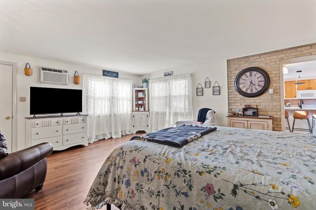 146 HARVEST LANE, Chambersburg, PA 17202