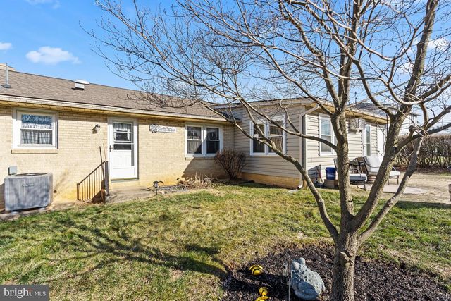 146 HARVEST LANE, Chambersburg, PA 17202