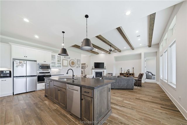 3636 Llano River Drive, College Station, TX 77845