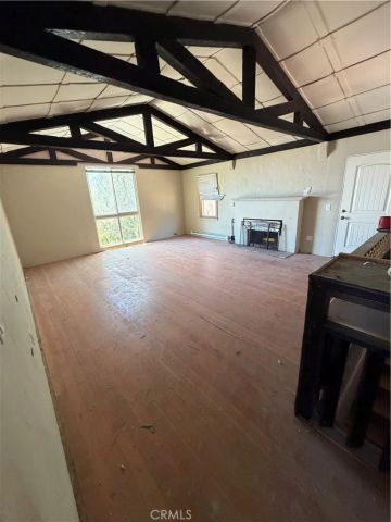 7157 Leota, Canoga Park, CA 91304