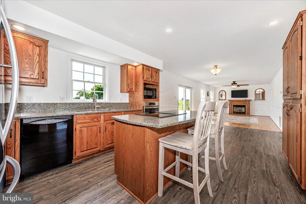 Image 13 of property listing at 5955 OLAND RD, Adamstown, MD 21710