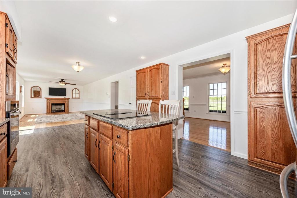 Image 14 of property listing at 5955 OLAND RD, Adamstown, MD 21710