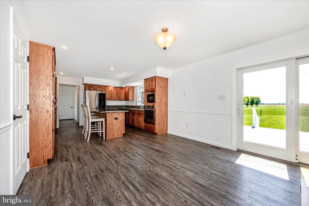 Image 17 of property listing at 5955 OLAND RD, Adamstown, MD 21710