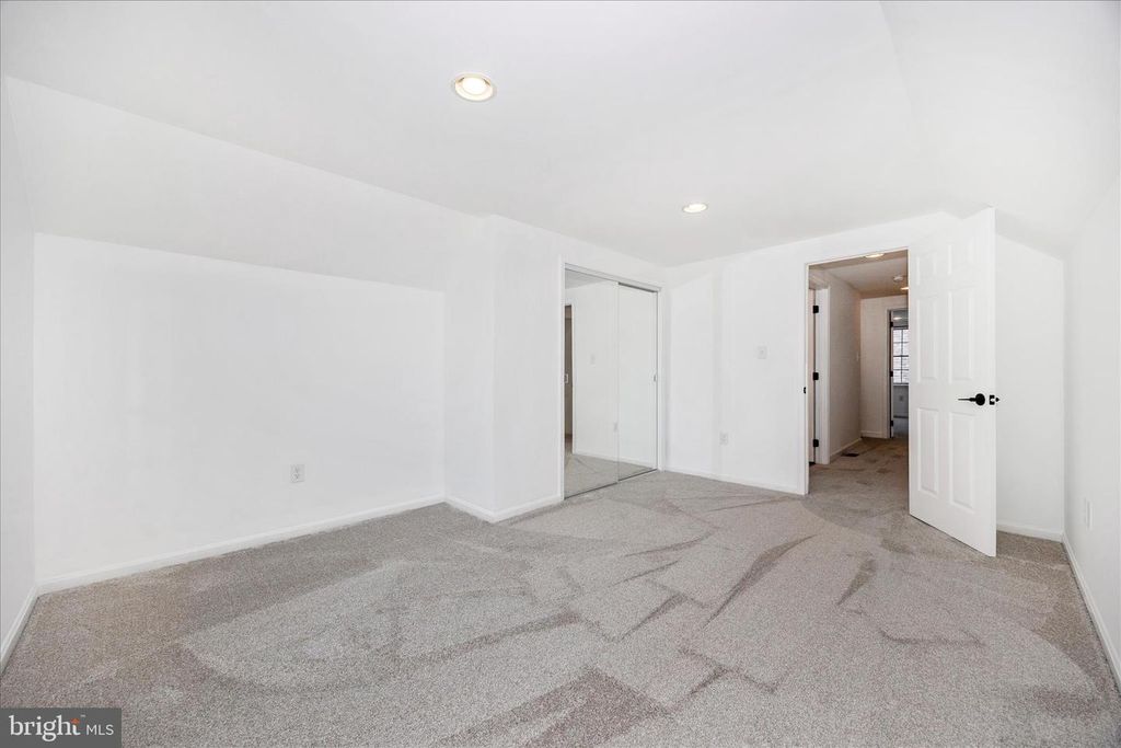 Image 32 of property listing at 5955 OLAND RD, Adamstown, MD 21710