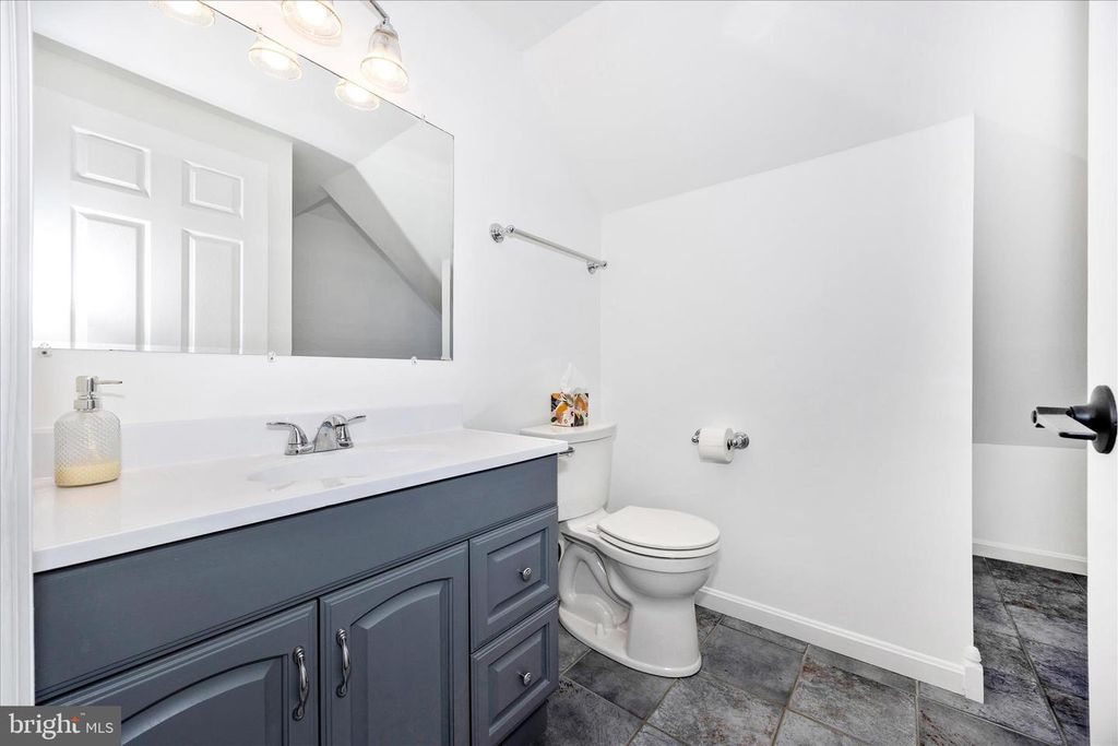 Image 33 of property listing at 5955 OLAND RD, Adamstown, MD 21710